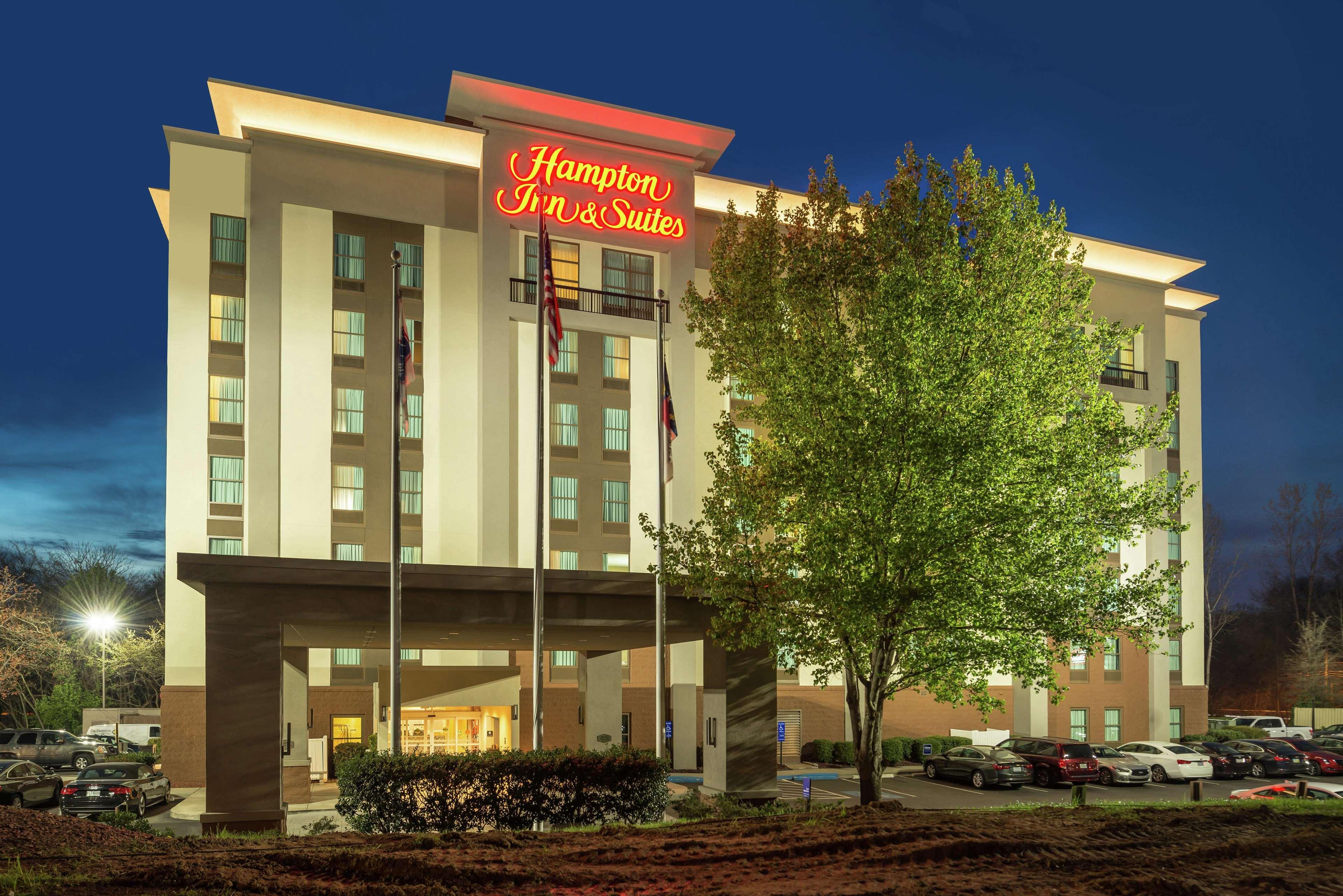 Hampton Inn & Suites Charlotte Arrowood Rd Экстерьер фото
